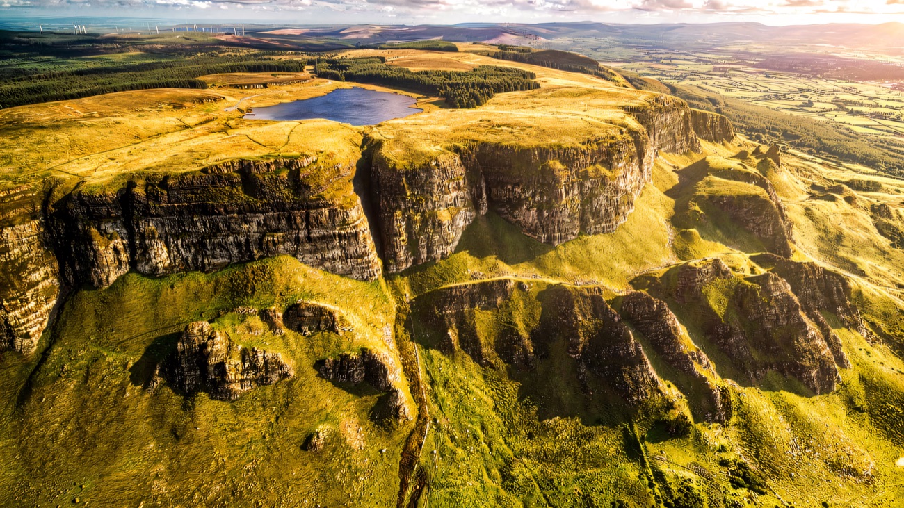 The cliffs of Binevenagh above Lough Foyle