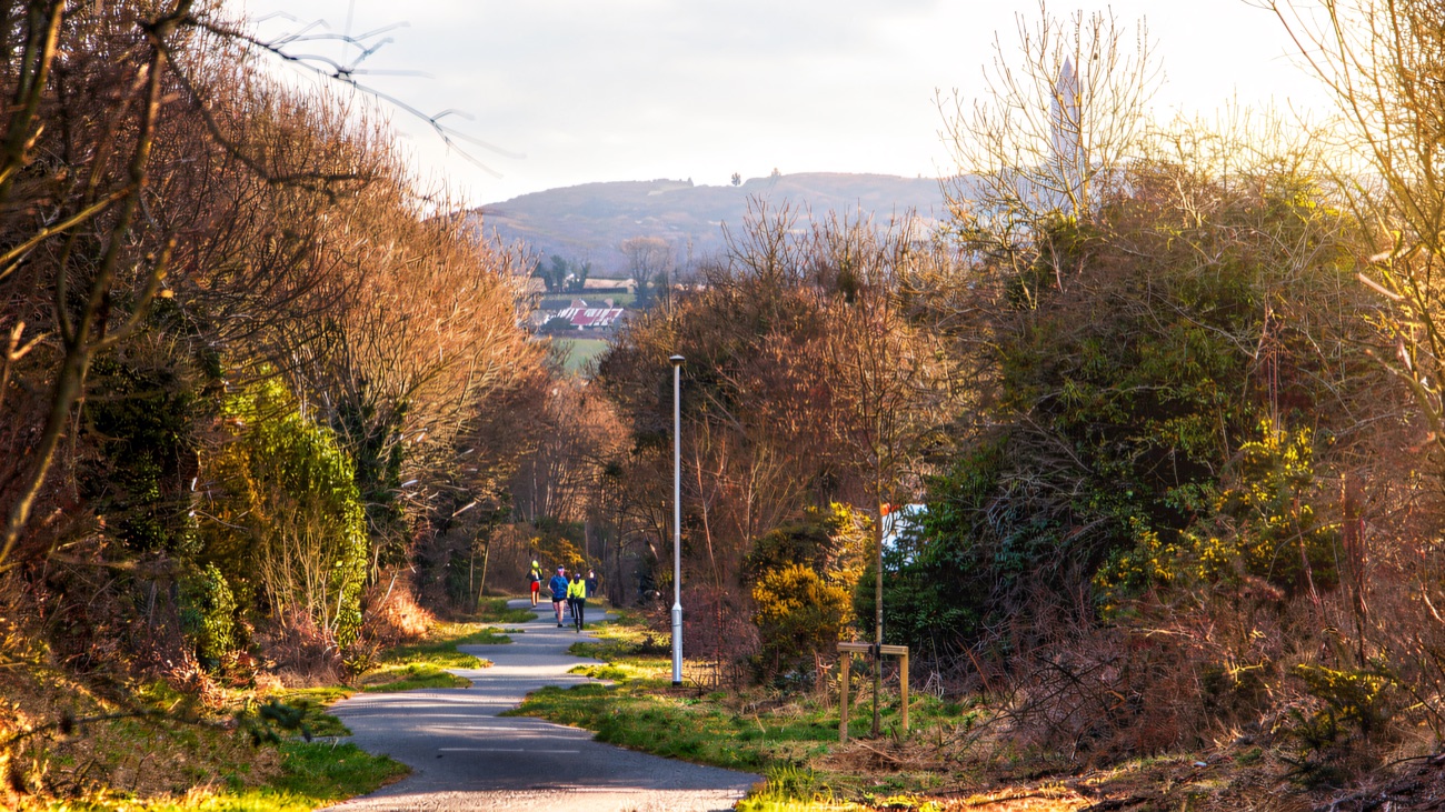 Scrabo Tower crowns the hill in the distance beyond the trail