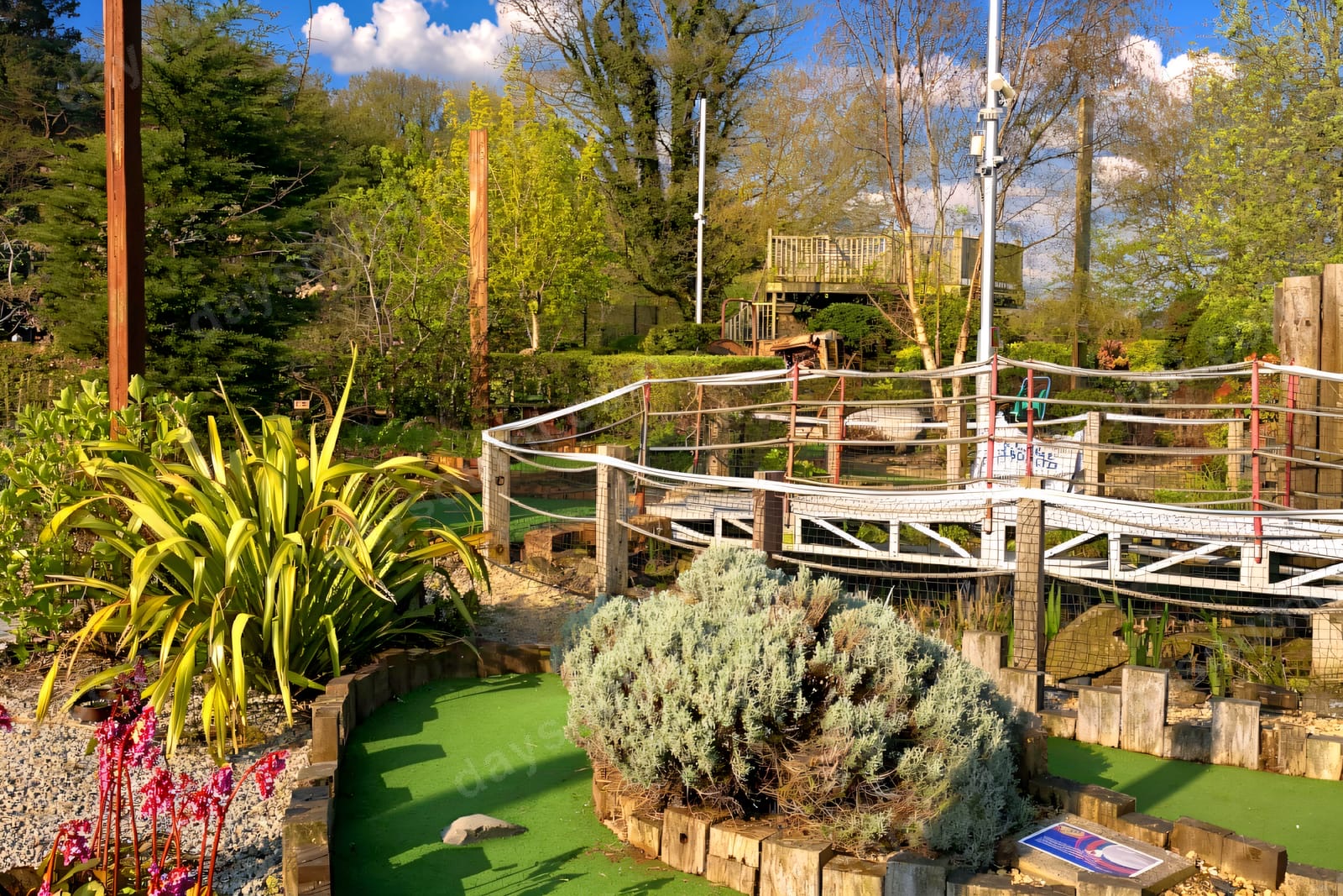 Crazy Farm Golf