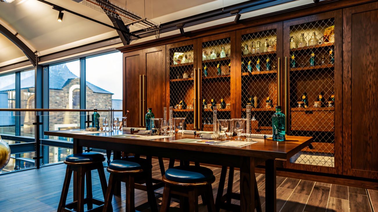 The gin school tasting bar