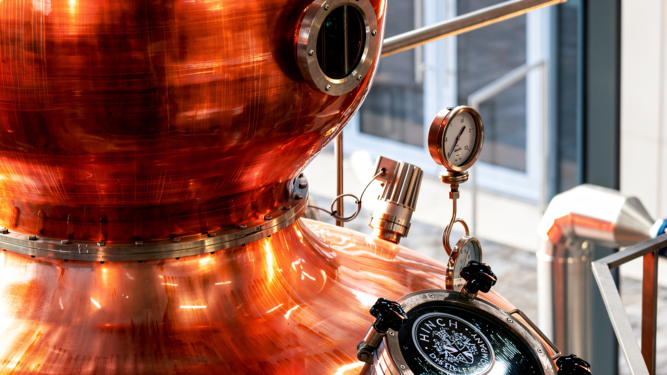 Hinch copper still detail