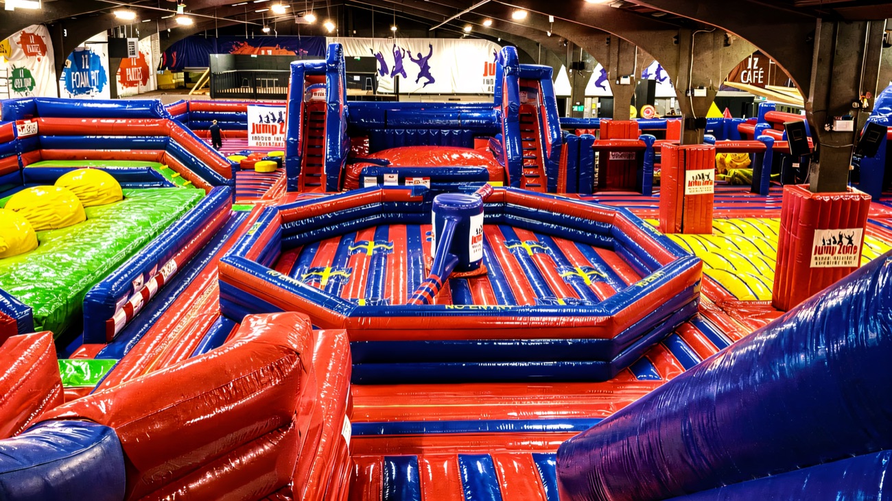 The inflatable zone and diner