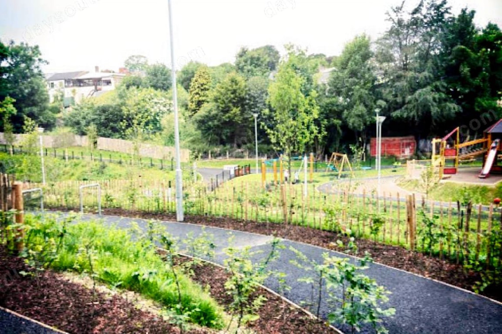 Keady Recreation Centre & Keady Glen Play Park