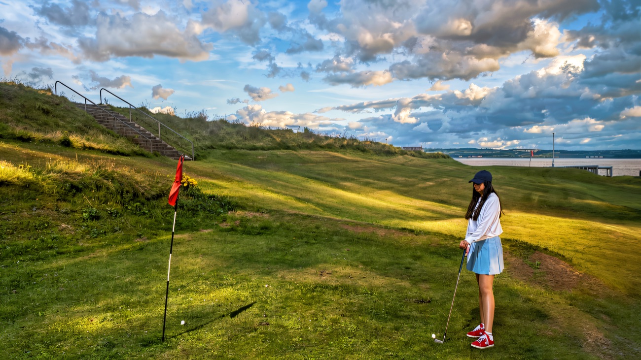 Putting on the coastal greens at Kingsland Pitch & Putt, Bangor
