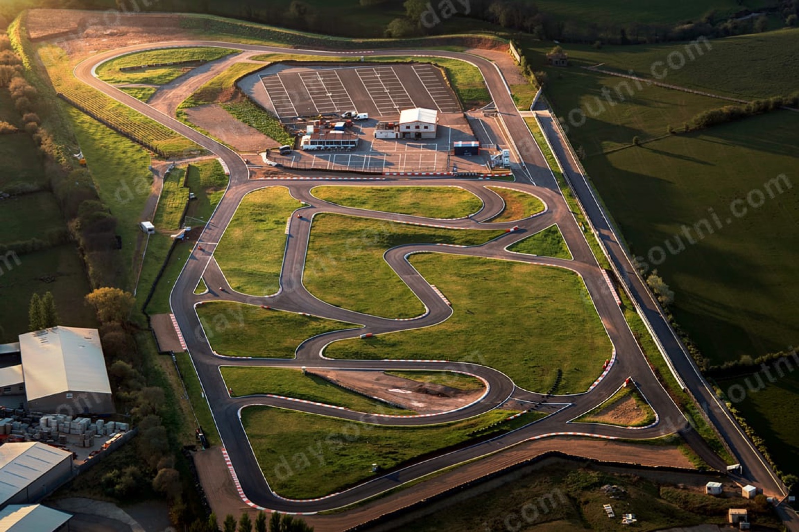 Nutts Corner Circuit
