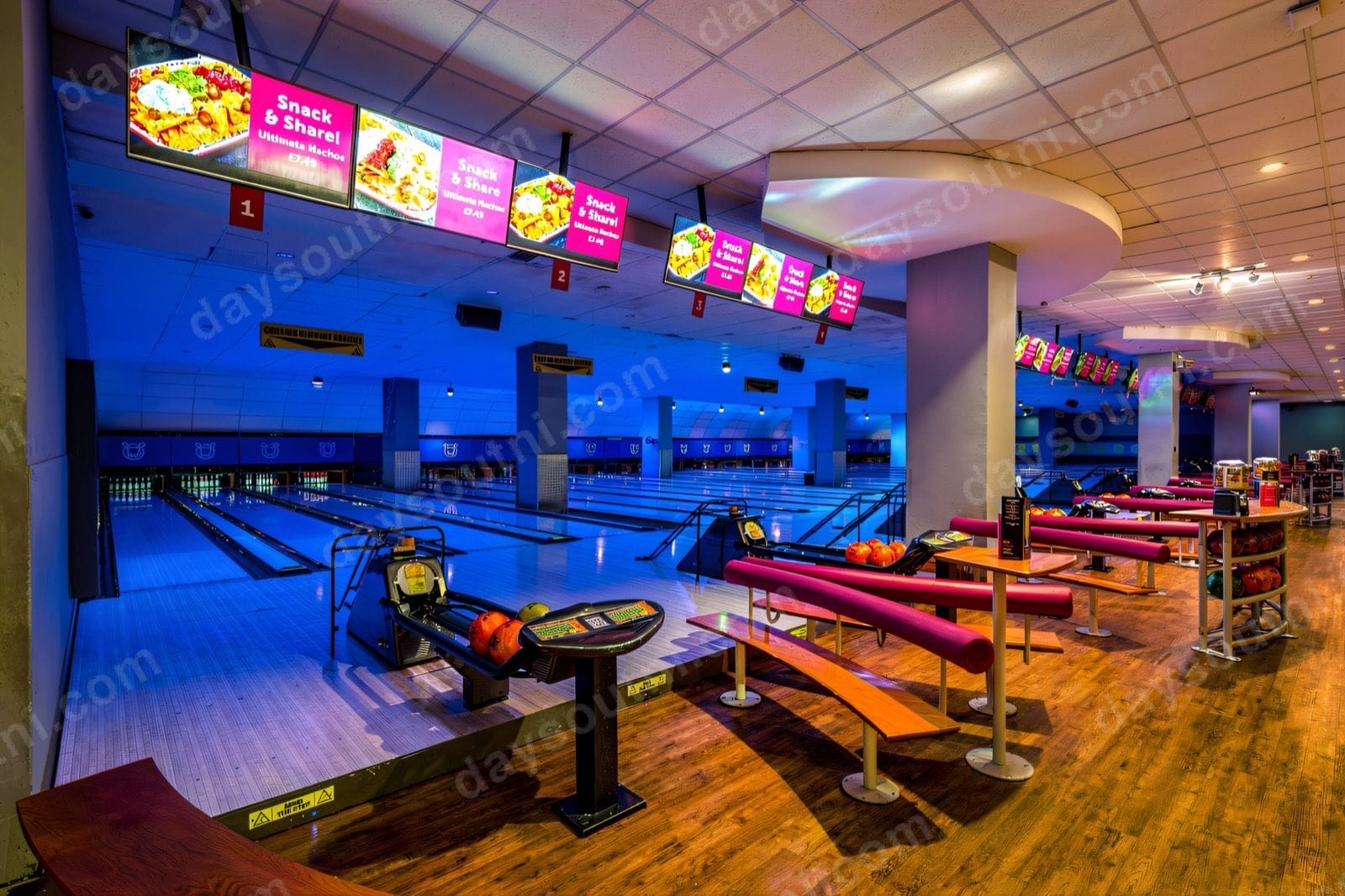 Olympia Restaurant & Bowling Centre