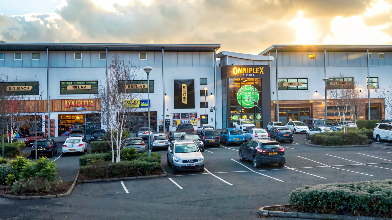 The cinema and restaurants on Owenbeg Avenue